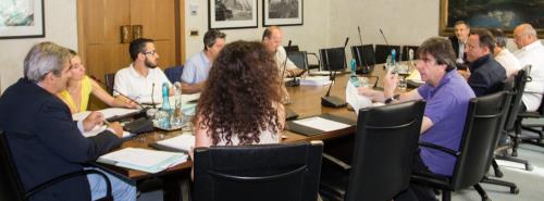 Les Commissaire lors de la réunion