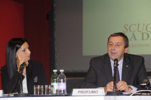 La lectio magistralis du Ministre Profumo