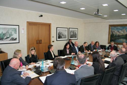 Le Président du Conseil, le Bureau de la Présidence et la Conférence des Chefs des groupes rencontrent la section régionale de contrôle de la Cour des Comptes avec le but d'approfondir les fonctions et les possibles modalités de collaboration