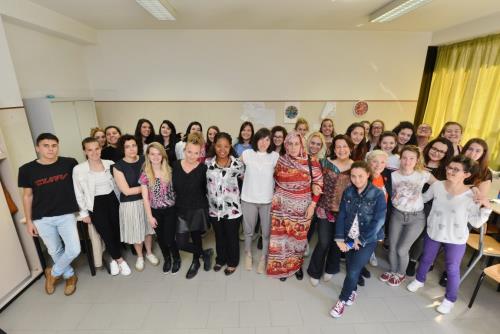 Photo de famille avec les étudiants de Saint-Vincent