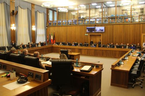 Les élèves dans la Salle du Conseil