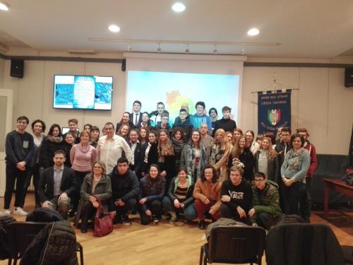 Rencontre avec les représentants de la communauté italienne et des étudiants des écoles italiennes en Istrie 