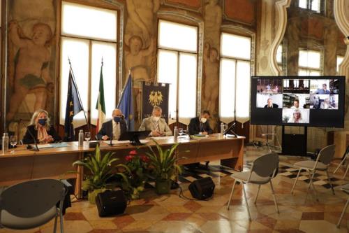 Un moment de la présentation de l'Accord en visioconférence 