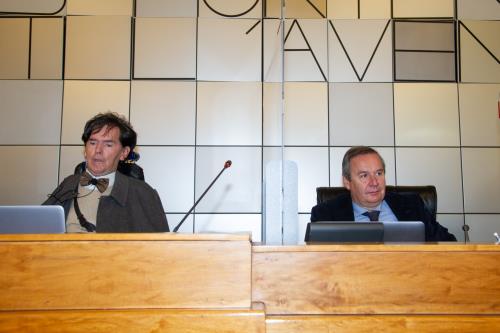 Le Président Alberto Bertin avec le Professeur Roberto Louvin lors de la deuxième journée de rencontre avec les administrateurs de la Vallée d'Aoste 