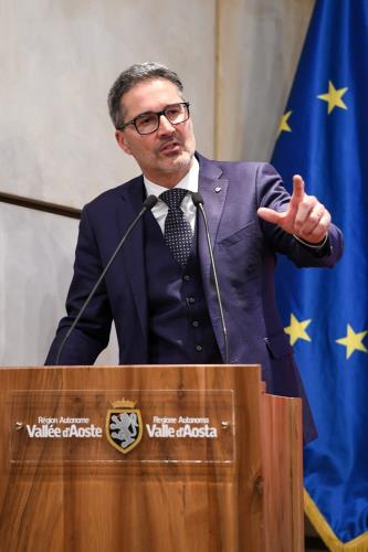 L'invité d'honneur, Arno Kompatscher, président de la Province autonome de Bolzano/Bozen