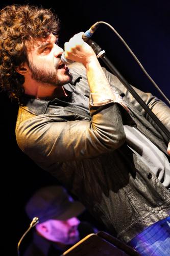 Le chanteur Francesco Renga lors de son exhibition