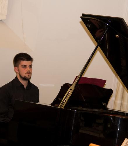 L'exécution des musiques de Renato Arnod