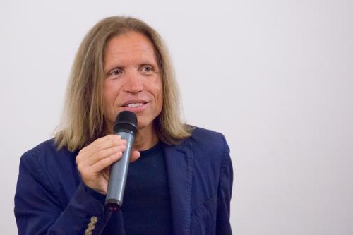 Carlo Benvenuto pendant la soirée