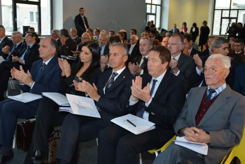 Les Président de la Régione et du Conseil avec le Président de Fondation Grand Paradis, le Maire de Cogne et Cesare Dujany, Président de l'Institut d'Histoire de la Résistence