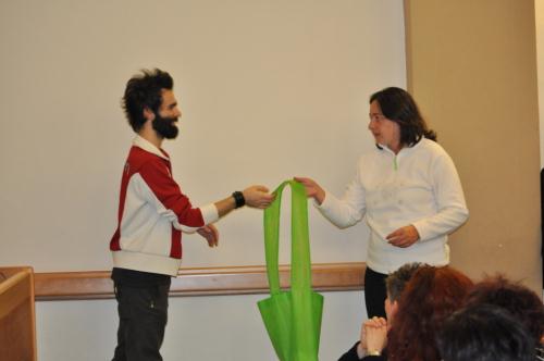 Lucia Mayolet reçoit le prix