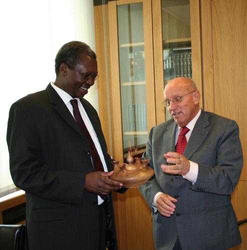 Libère Bararunyeretse et le Président Cerise 