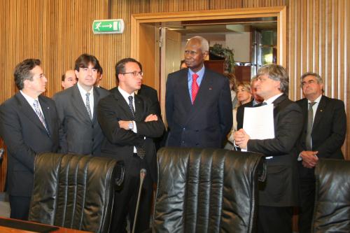 La visite dans la salle du Conseil