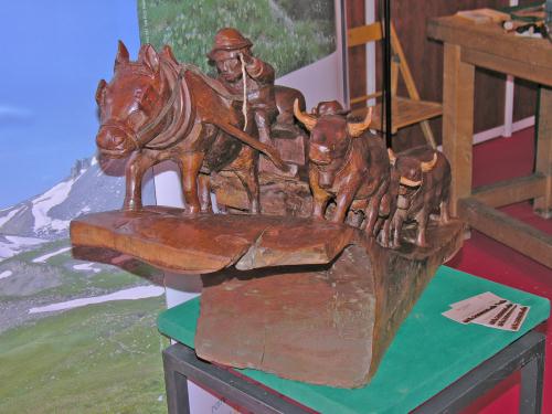 L'une des sculptures exposées