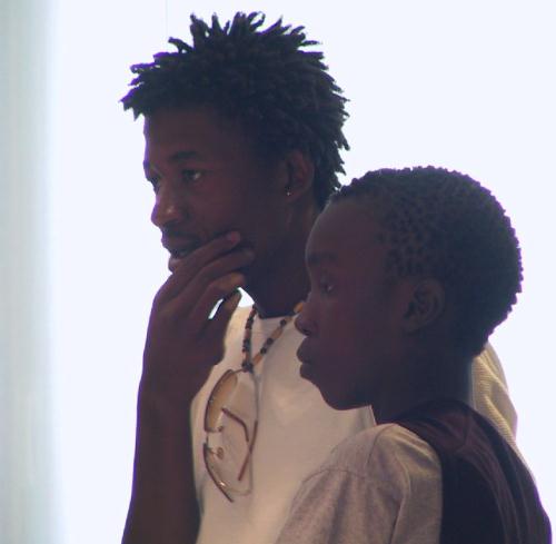 Deux jeunes acteurs