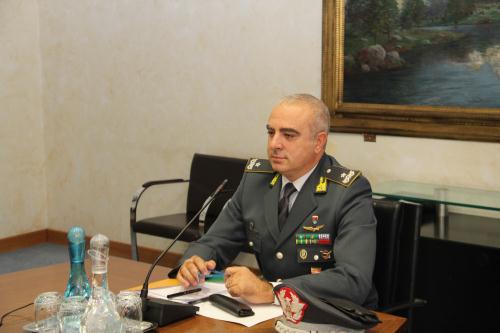 Le Général B. Raffaele Di Troia, Commandant du Commandement régional de la Guardia di Finanza