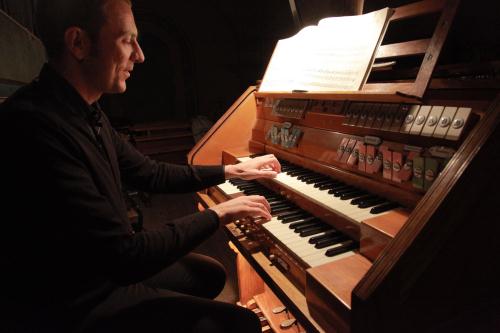 L'organiste Stefano Pellini