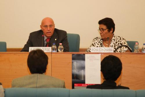 Le Président Alberto Cerise introduit la conférence
