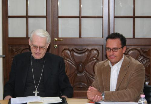 L'Evêque d'Aoste, Monseigneur Giuseppe Anfossi, et le Président du Conseil régional, Ego Perron