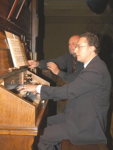 Brusson, 14 août - L'organiste Eugenio Pruonto