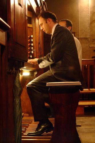 L'organiste Michele Manganelli
