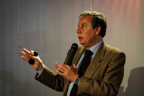 Roberto Louvin, professeur de droit public comparé (Université de Calabre)