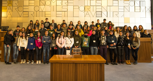 20 marzo 2013 - Il Liceo europeo Convitto nazionale Vittorio Emanuele II di Cagliari, classi prima E e prima F, in visita al Consiglio regionale in occasione di un viaggio di studi ad Aosta